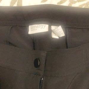 Chico size 3 black crop cargos